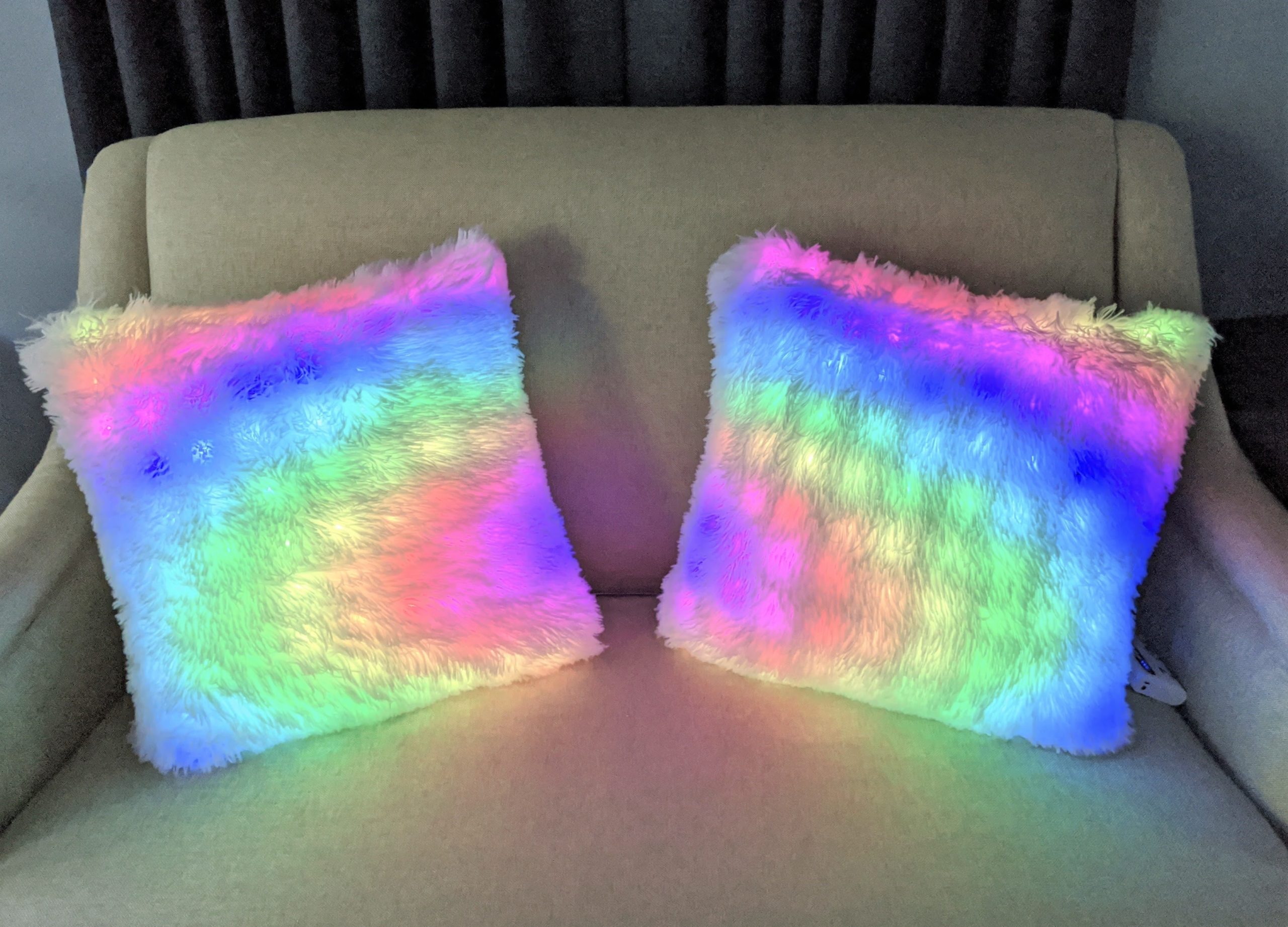 Pixelblaze Pillows: Light Up Your Upholstery With LEDs - Make: